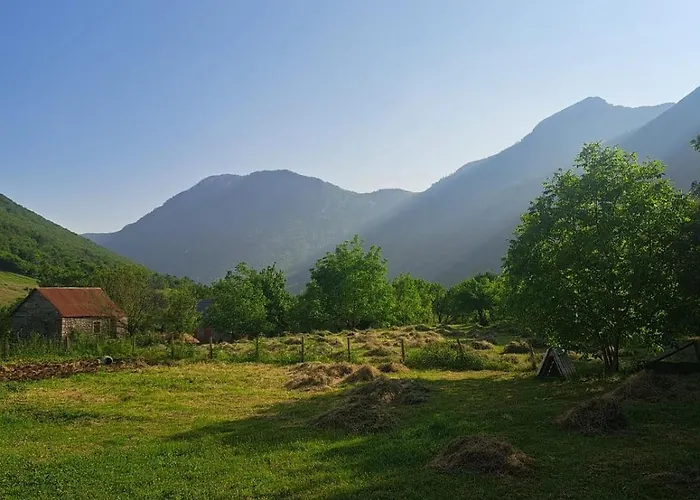 Boga Cabins Kır Evi *