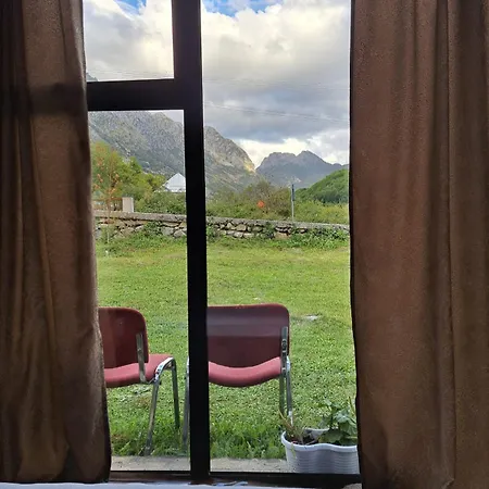 منزل ريفي Private Boge Albania شكودر