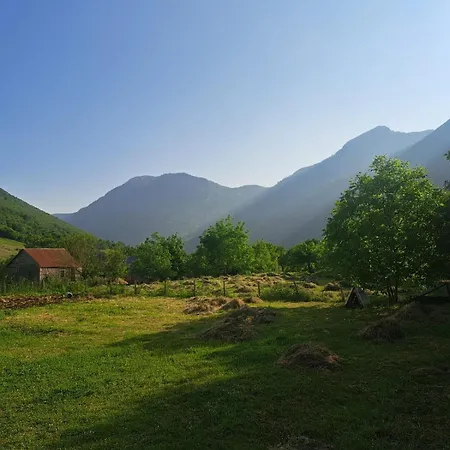 Boga Cabins Séjour à la campagne *
